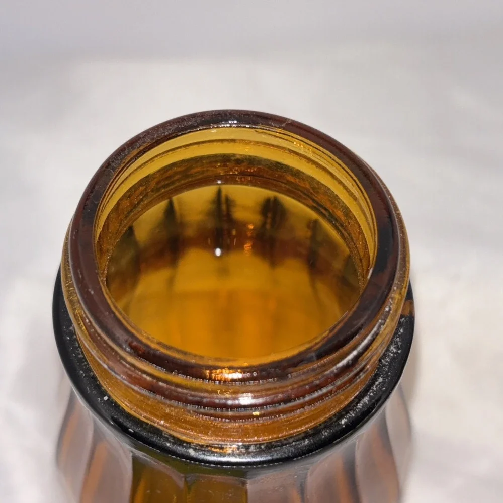 Vintage Amber Glass Salt‎ Pepper Shakers Takahashi Japan Yellow Metal Screw Lids